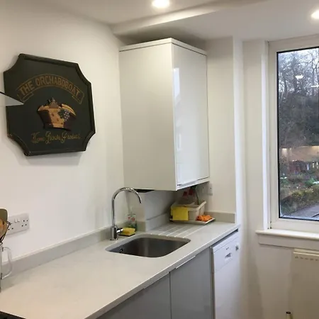 Bright Spacious 2 Bedroom In Stockbridge