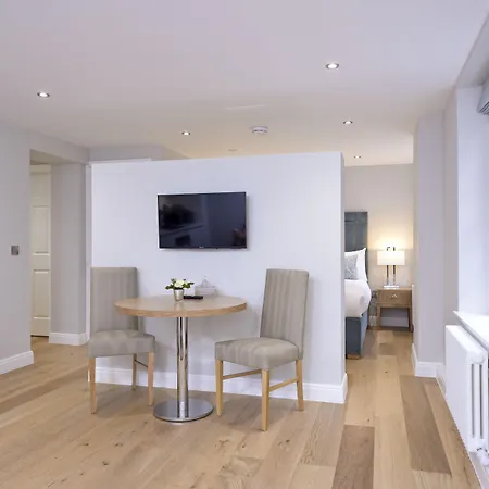 Destiny Scotland New Town 公寓