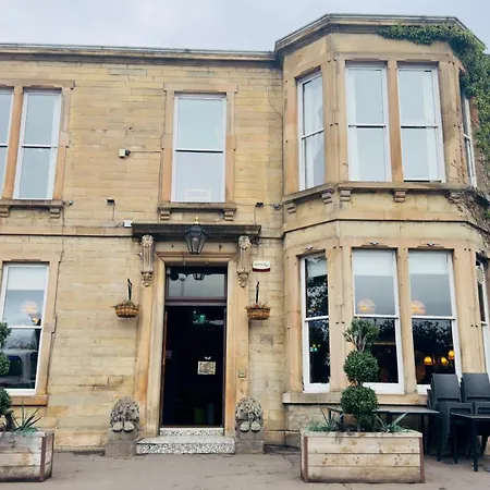 فندق Whisky House 3*