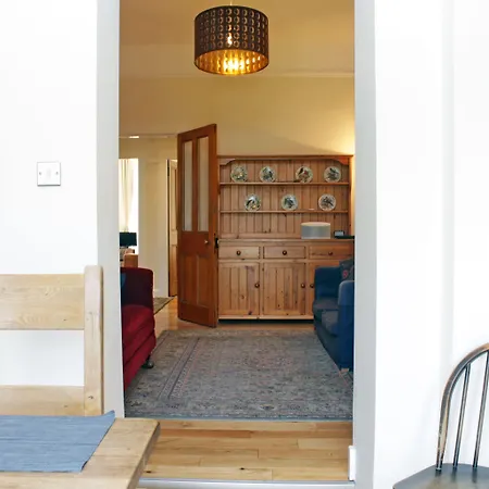 Silver Lining - Gilmore House With Parking & Garden Apartamento