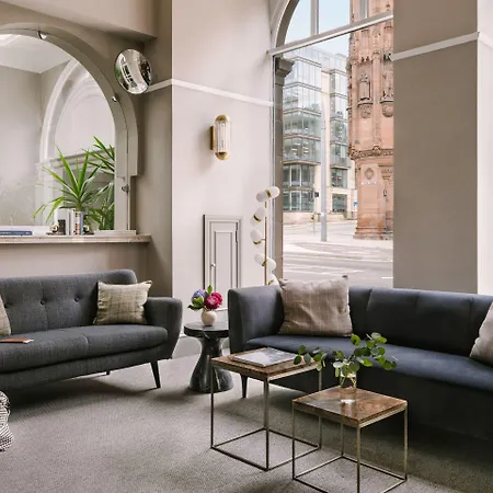 Thistle Royal Garden 4*