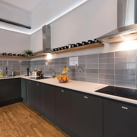 Ostello Code - The Court, Edimburgo