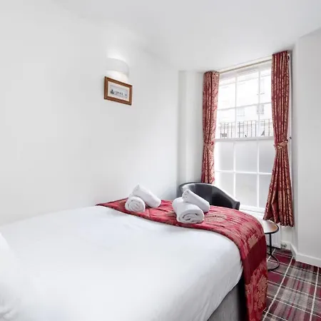 Smith Place 3* Edinburgh