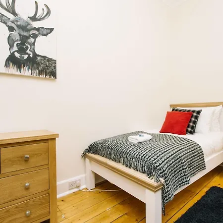 Pleasant Near Princes Street Gardens Appartement Edinburgh