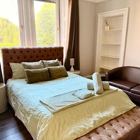 Immanuel House - Modern Luxury Victorian 1872 - Free Parking & Superfast Fibre Optic Wifi Διαμέρισμα *