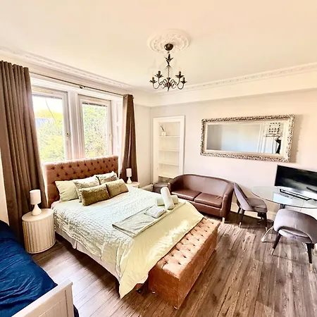 Immanuel House - Modern Luxury Victorian 1872 - Free Parking & Superfast Fibre Optic Wifi Appartamento Edimburgo