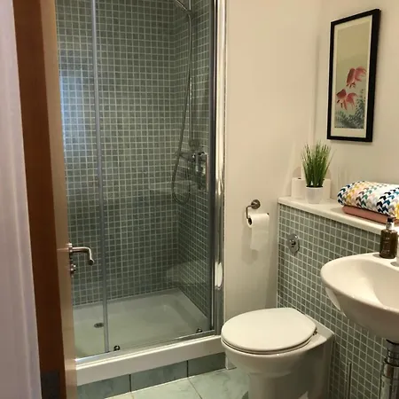 Remarkable 2 Bed In Appartamento Edimburgo