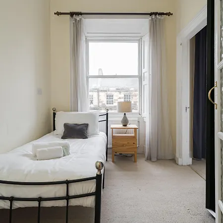 Apartment Spacious 3br New Town Edinburgh