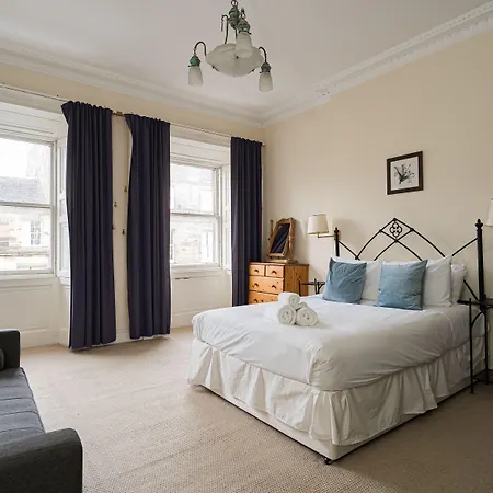 Spacious 3br New Town
