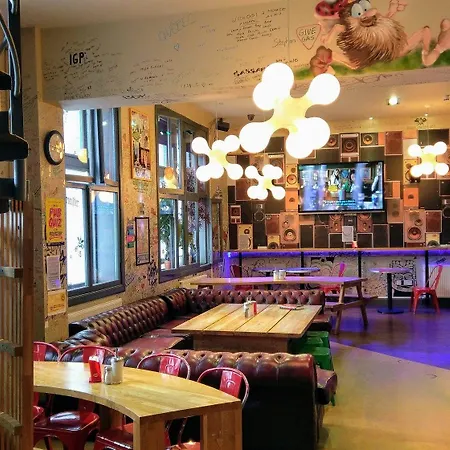 Hostel Kick Ass Greyfriars (adults Only)