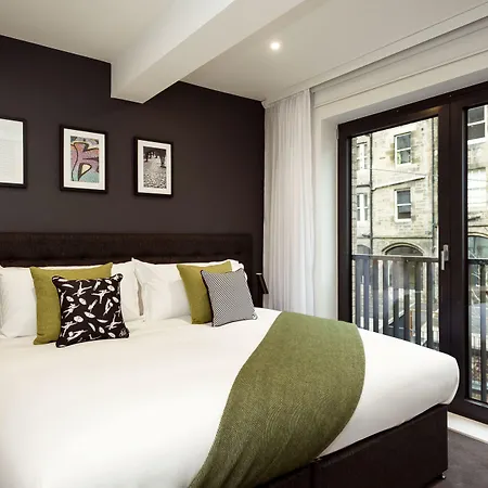 Wilde Grassmarket Aparthotel 4*