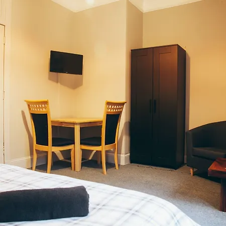 Hostal Belford *