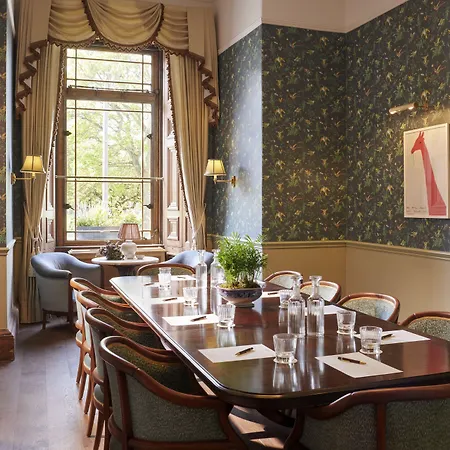 Hotel Gleneagles Townhouse