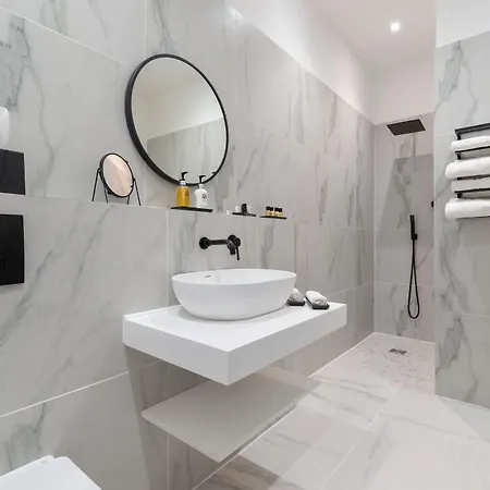 Luxury Georgian Retreat - Hot Tub - Patio Hotel *