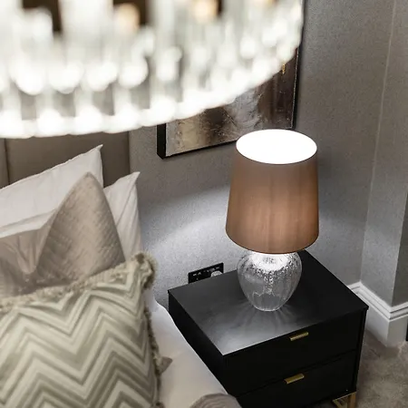 Luxury Georgian Retreat - Hot Tub - Patio Hotel *