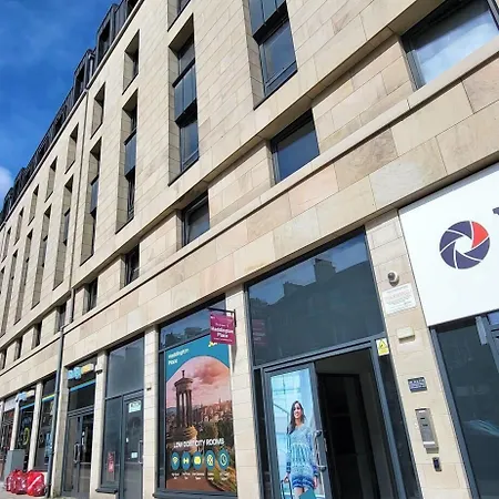 Szálloda Joivy Affordable - Adults Only Edinburgh