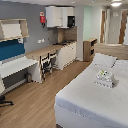 Joivy Affordable - Adults Only * Edimburgo