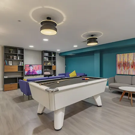 Hotel Joivy Affordable - Adults Only