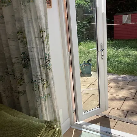 Ground Floor Shared With Host Homestay szállás *