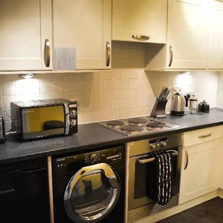 Luxury Boutique Apartment, Free Parking & Gym Apartamento *