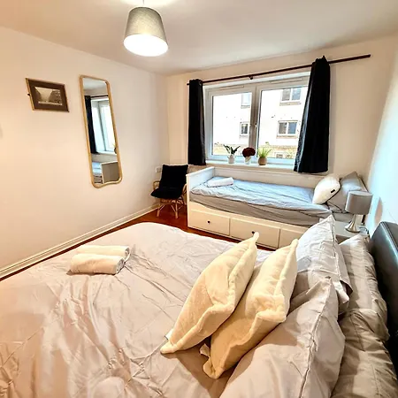 Pilrig - Fast Wifi And Parking Available 公寓 *