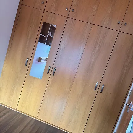 Charming With Electric Heating Free Wifi Edynburg