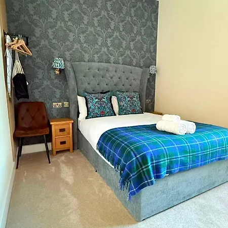 Armadillo Guest House- Adults Only Guest house