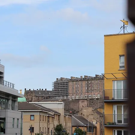 Apartamento 3 Bedroom Centre In Lauriston Place