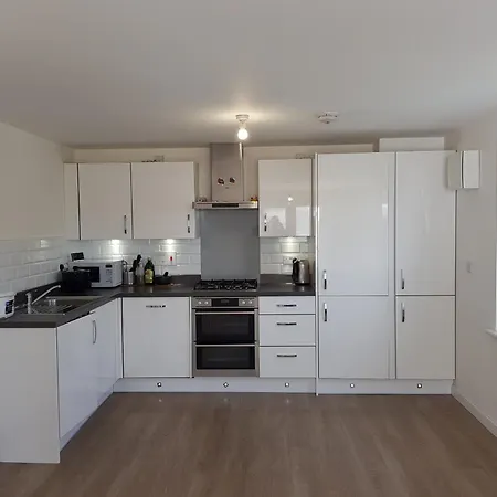 Appartement Stylish 2-bed Flat With Open-plan Living Parking Edinburgh