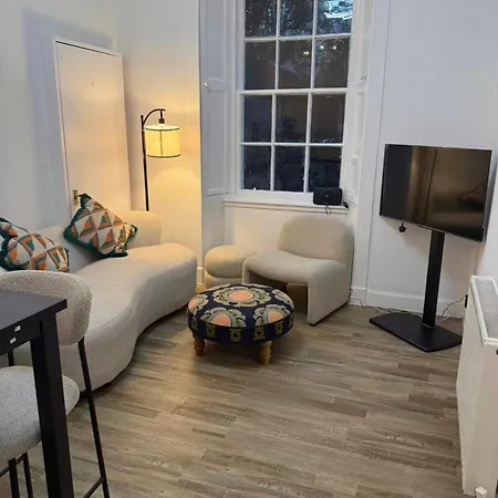 Apartament Modern
