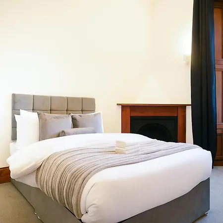 Grand Old Town Home, View, Cinema, Sleeps 10 Εδιμβούργο
