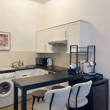 Modern Apartament