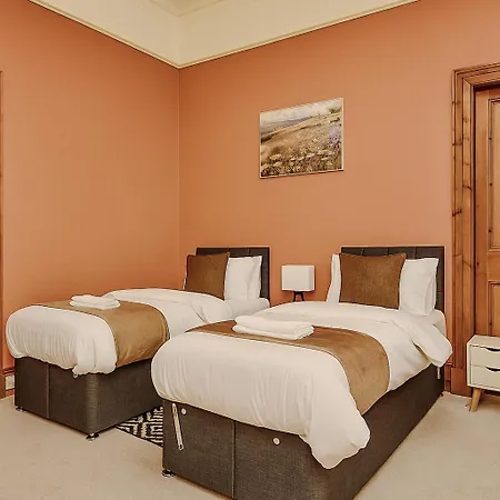 Διαμέρισμα Grand Old Town Home, View, Cinema, Sleeps 10 *