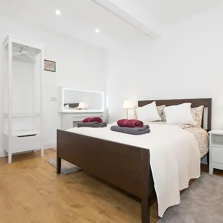 Διαμέρισμα Private Hot Tub - Zen & Bubbles