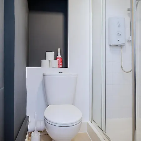 Grand Old Town Home, View, Cinema, Sleeps 10 *