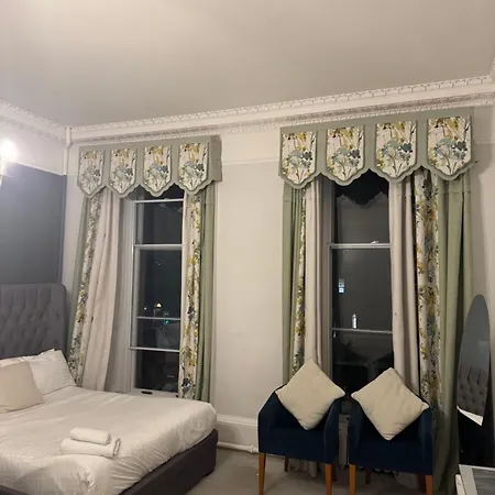 West Coates Mansion Hotel