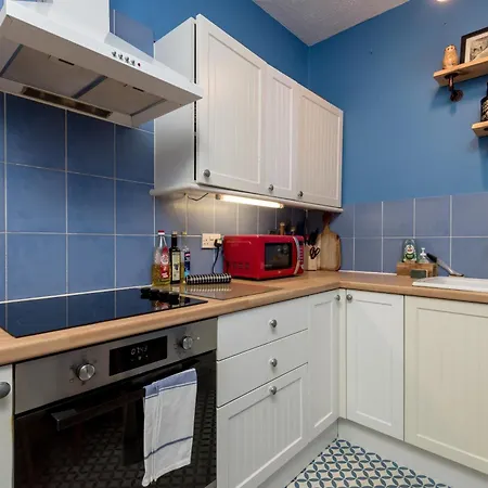Pansiyon Andy's Pad - Private With Shared Bathroom Edinburgh
