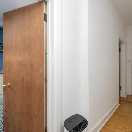 Pansiyon Andy's Pad - Private With Shared Bathroom