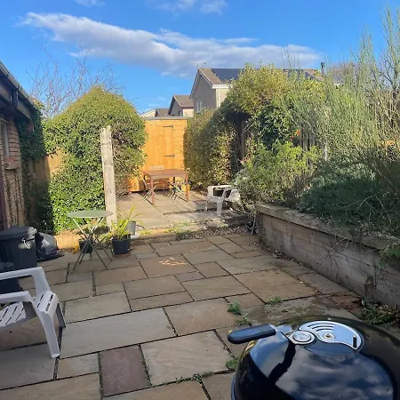 Bright, Spacious House Εδιμβούργο