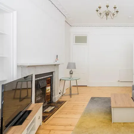 Maindoor Private Entrance