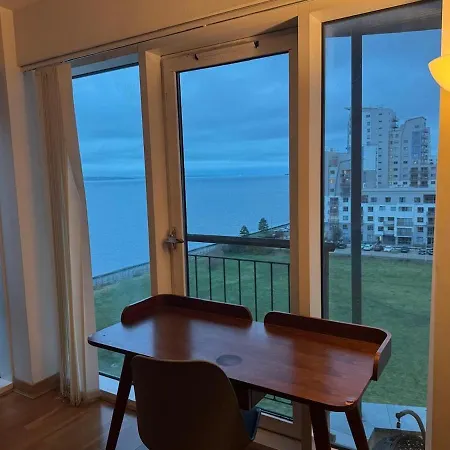 Weston's Penthouse Sleep 10, 6 Beds Free Parking Lägenhet