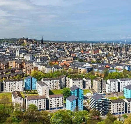 City-centre - Holyrood إدنبرة