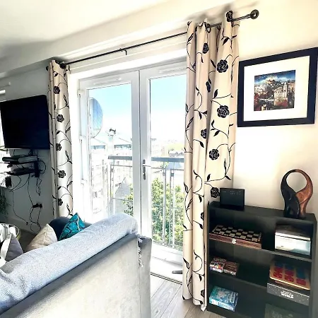 Castle View Free Parking 3bed Waterfront 公寓 爱丁堡
