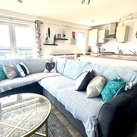 Castle View Free Parking 3bed Waterfront 公寓 *