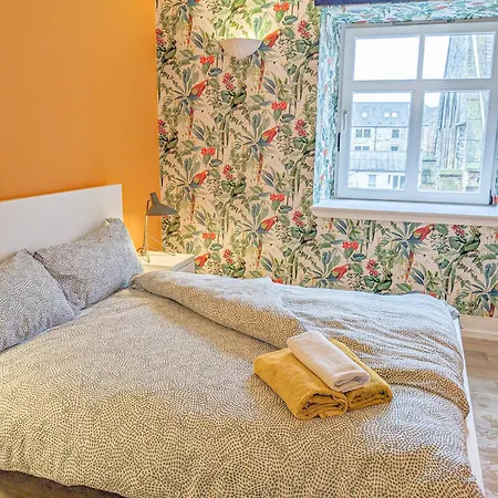 Cosy 2 Bedroom * Эдинбург