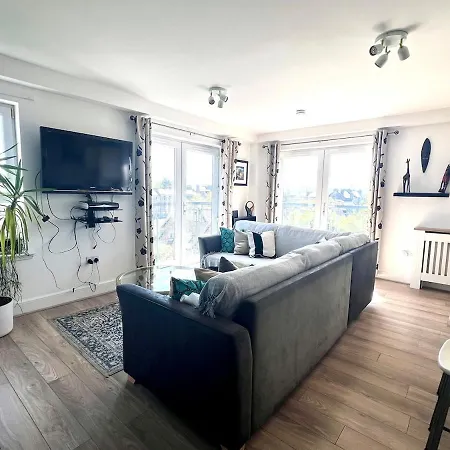 Castle View Free Parking 3bed Waterfront Edinburgh