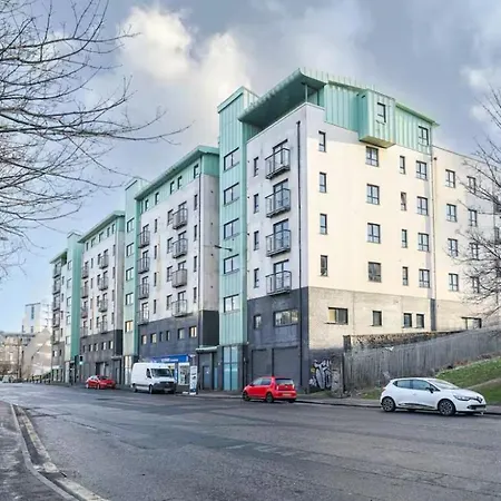 Castle View Free Parking 3bed Waterfront *