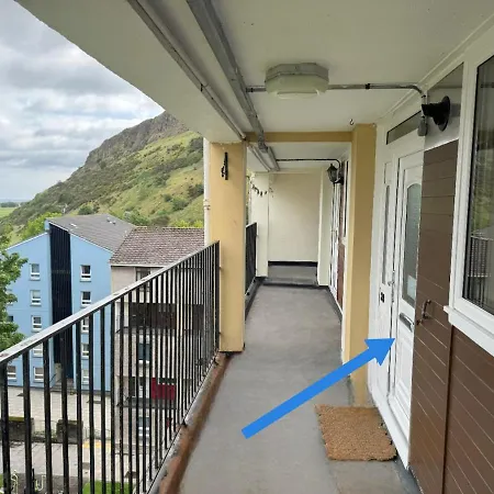 City-centre - Holyrood * إدنبرة