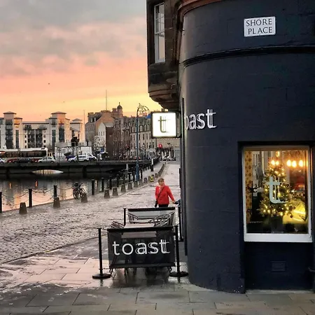 Leith Hospital - A Boutique Family Let In Leith Apartmán