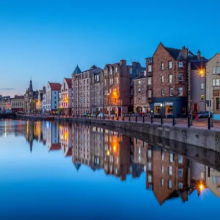 Leith Hospital - A Boutique Family Let In Leith Apartamento Edimburgo